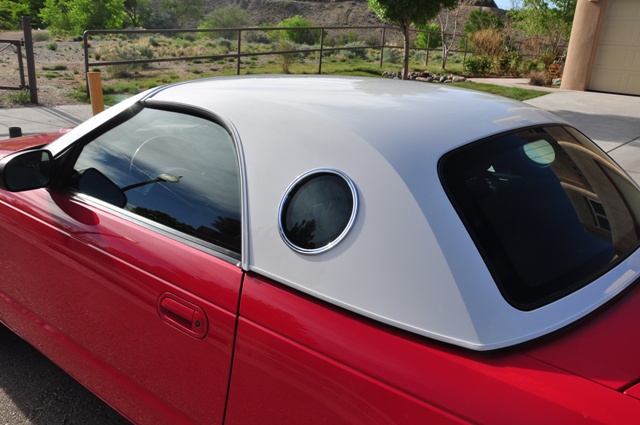 Porthole window